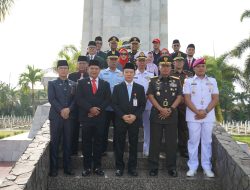 *Upacara Ziarah di TMP Warnai Peringatan Hari Jadi ke-62 Provinsi Lampung*